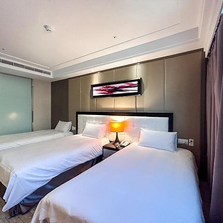 Royal Fine Hotel Kaohsiung Buitenkant foto