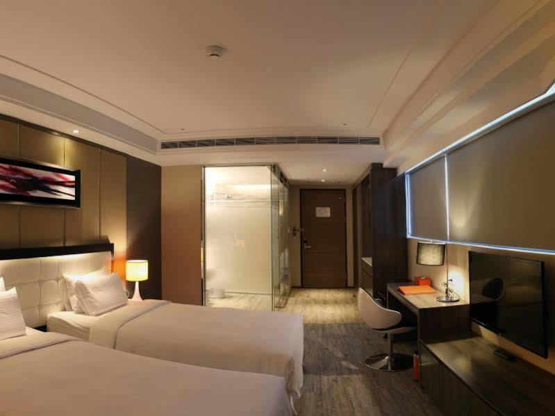 Royal Fine Hotel Kaohsiung Buitenkant foto